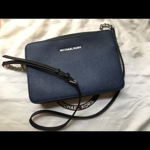 Michael Kors Jet Set Crossbody Bag